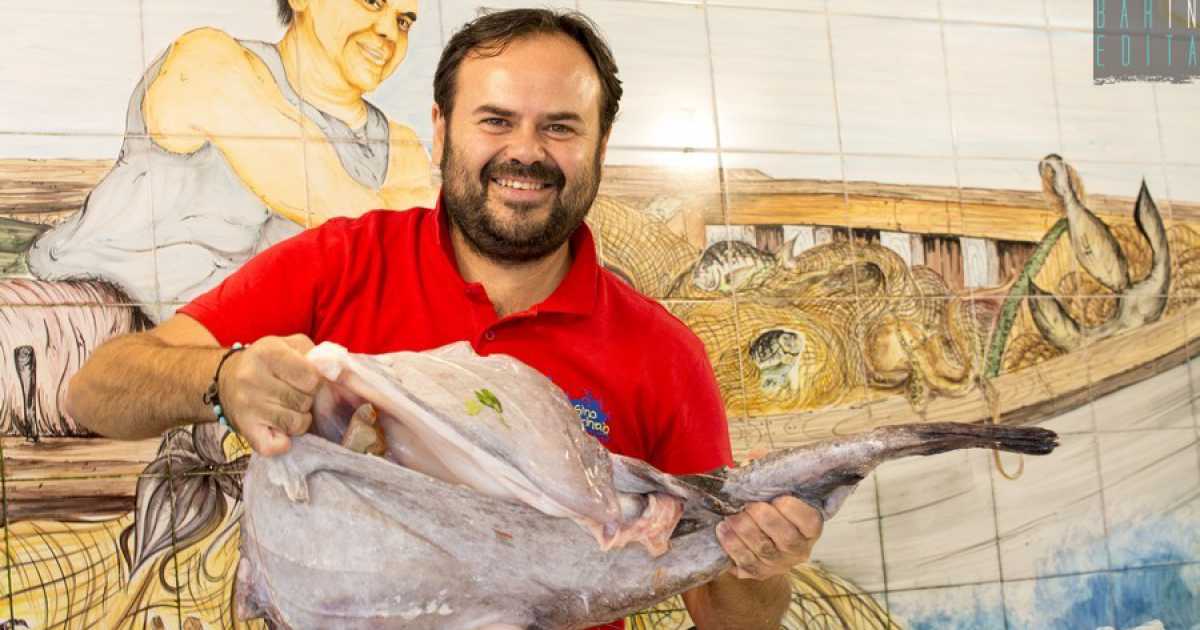 Le pescherie di Bari, quei negozi dai nomi fantasiosi dove si respira l'aria del mercato
